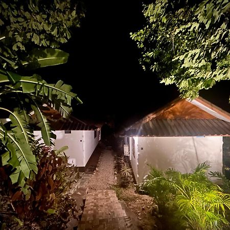 Kalani Bungalows, Haad Yao Exterior foto